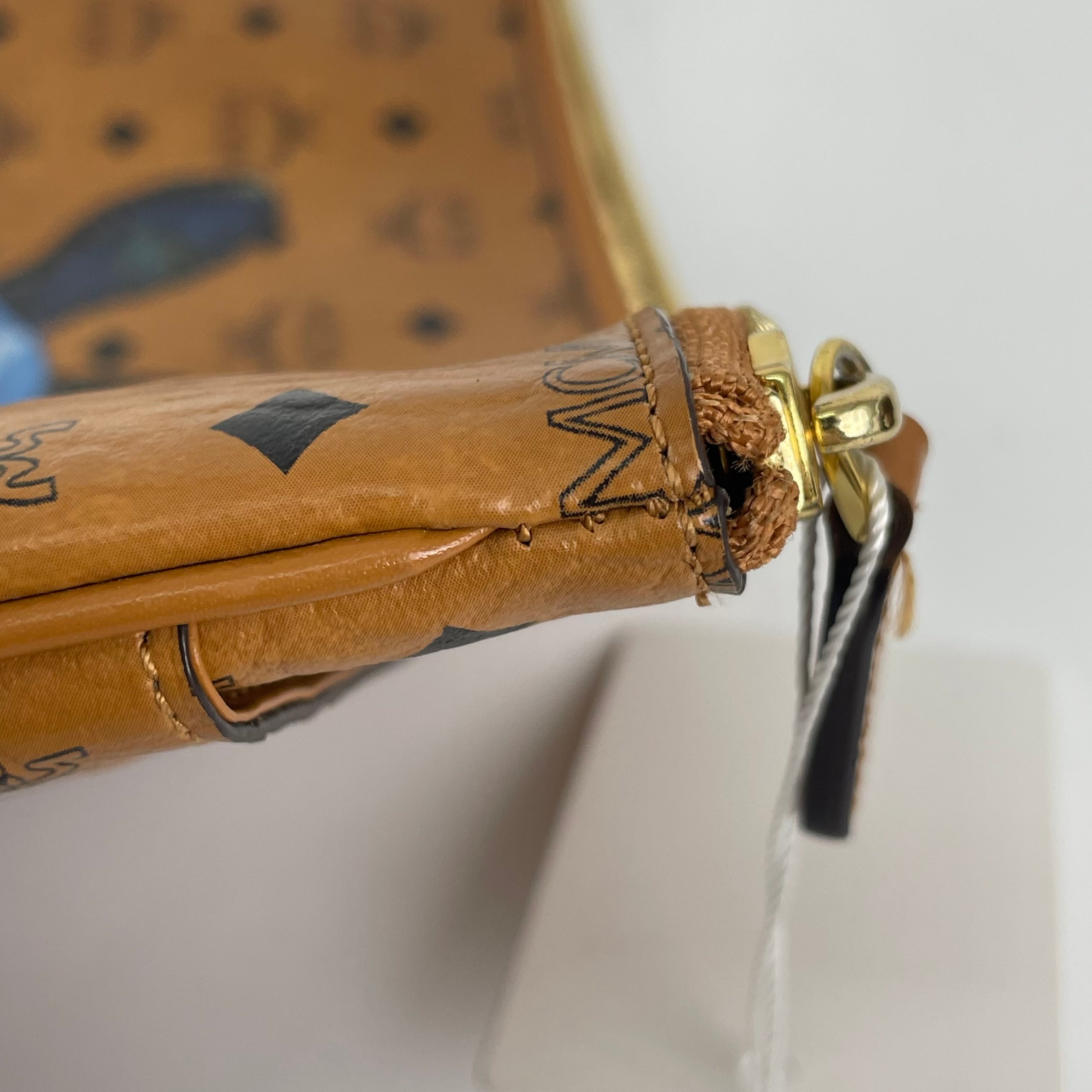 MCM Clutch MYZ6AXL81CO001