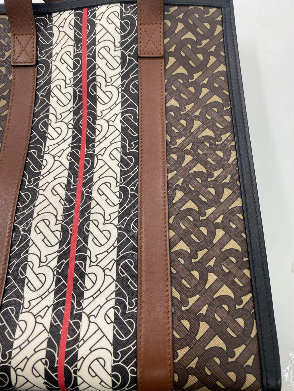 Burberry Tote