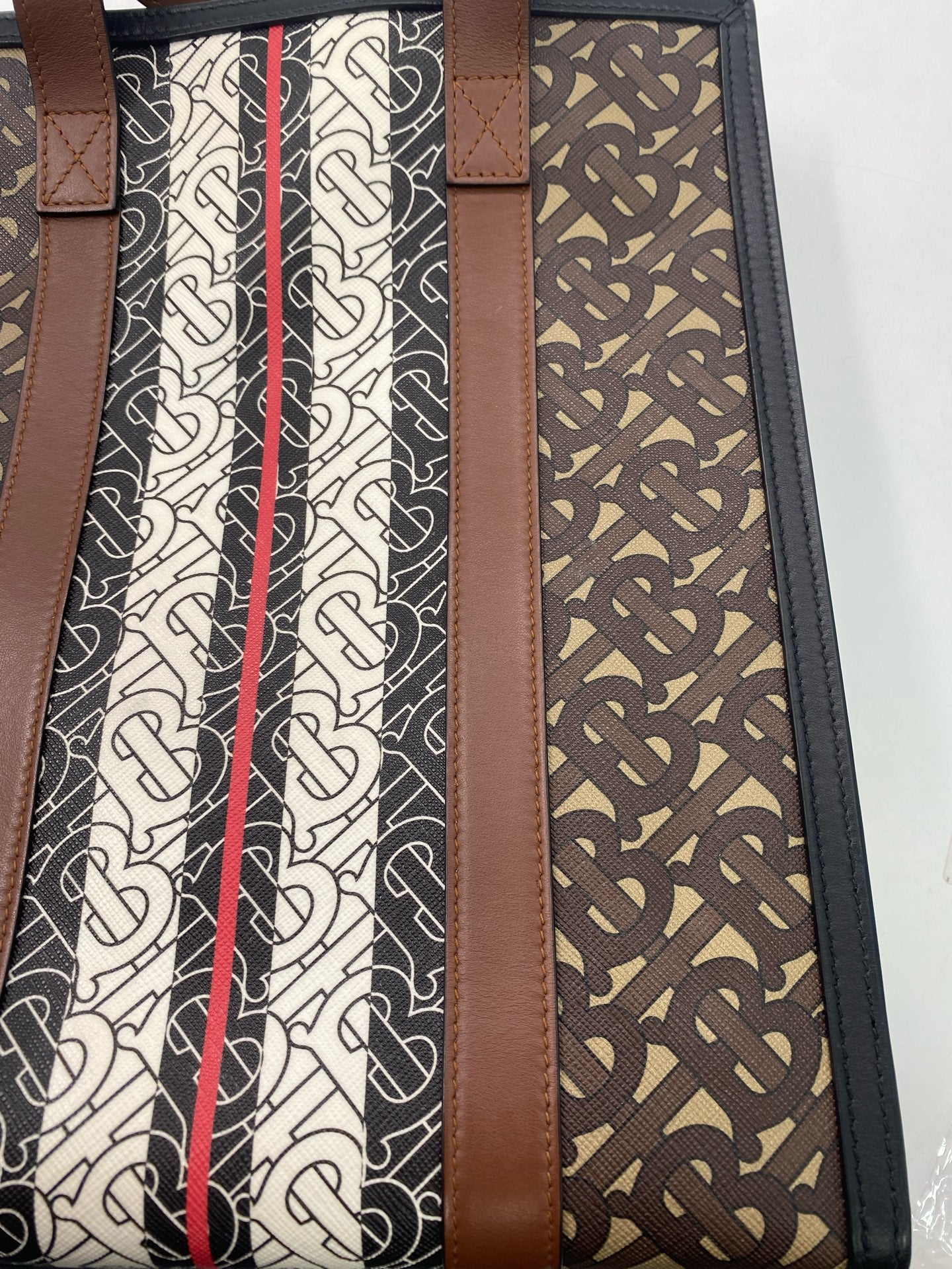 Burberry Tote