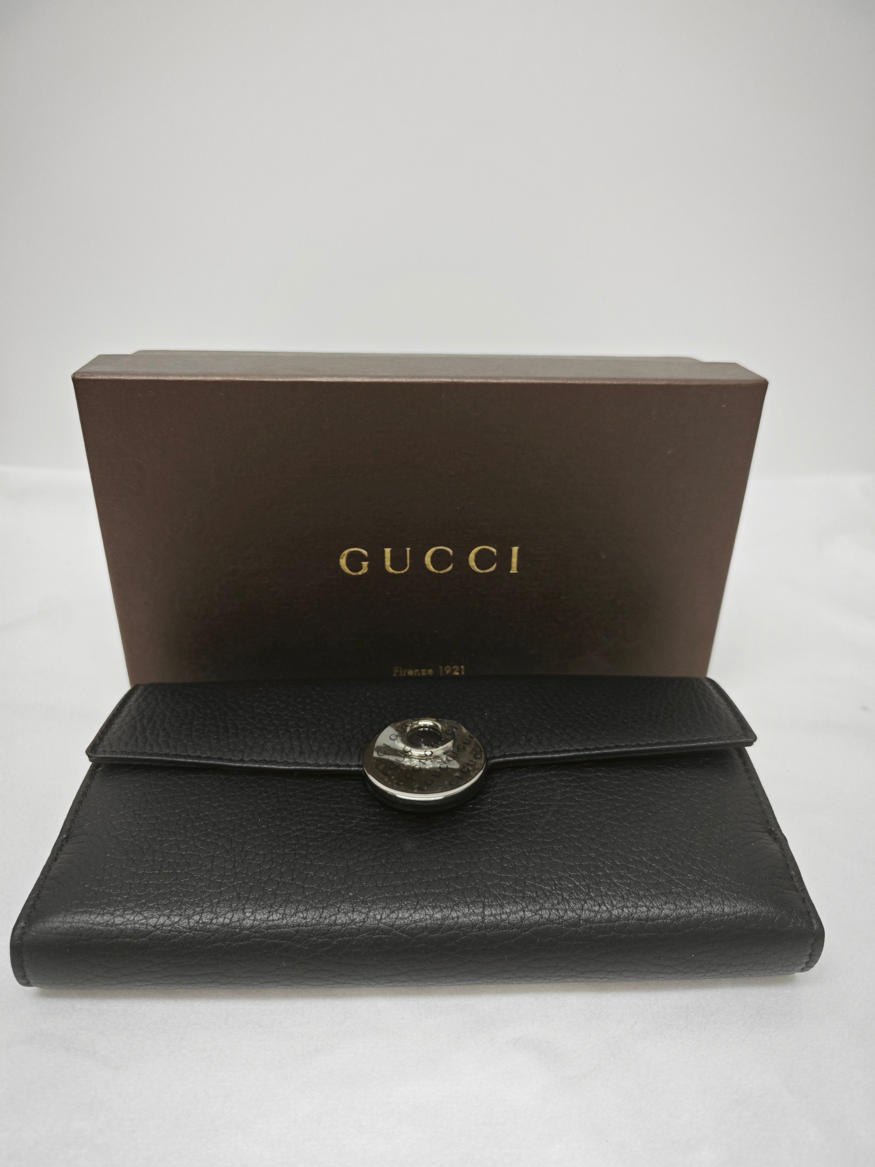 Gucci Black