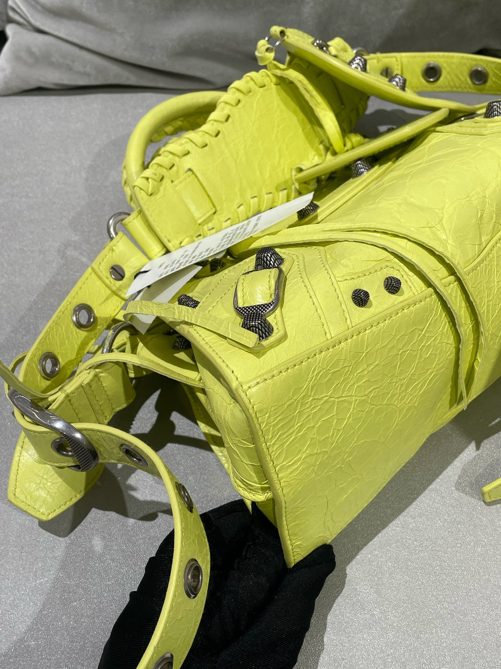 Balenciaga NEO CAGOLE Green 700940210B07302