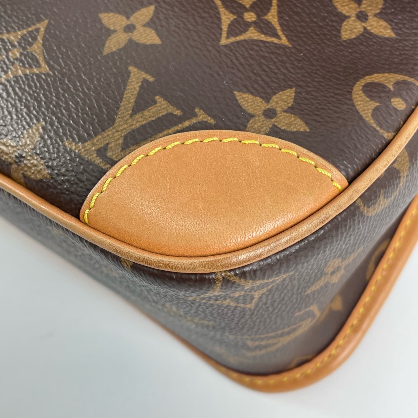 Louis Vuitton Crossbody
