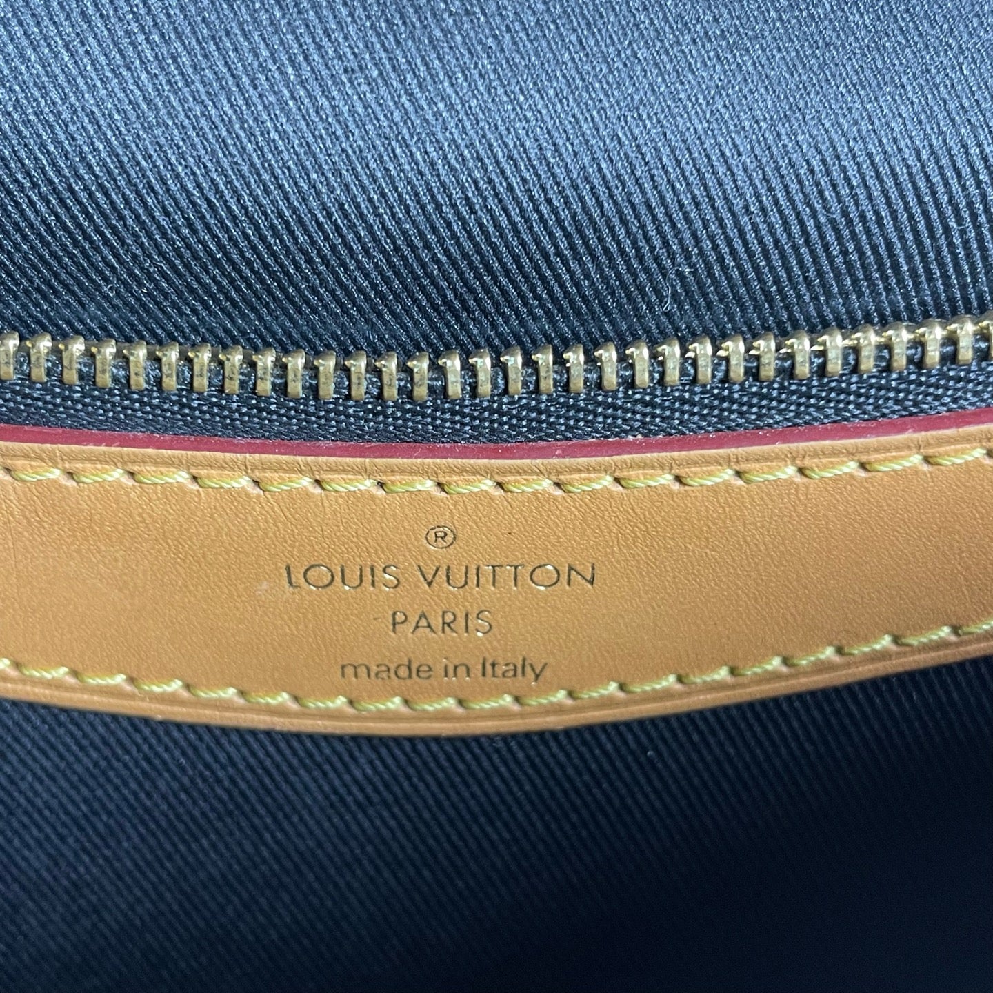Louis Vuitton Crossbody