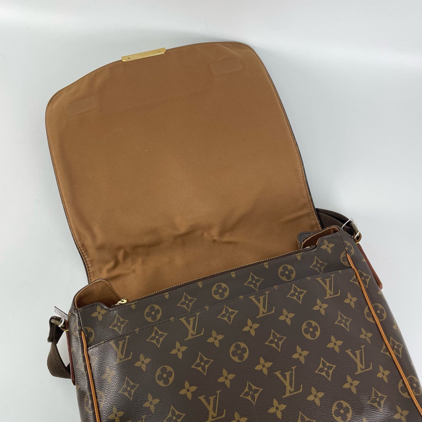 Louis Vuitton Canvas Messenger Bag