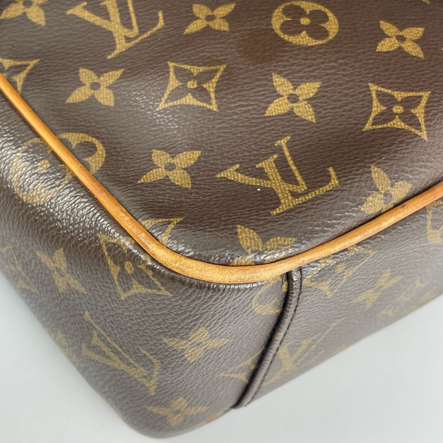 Louis Vuitton Canvas Messenger Bag