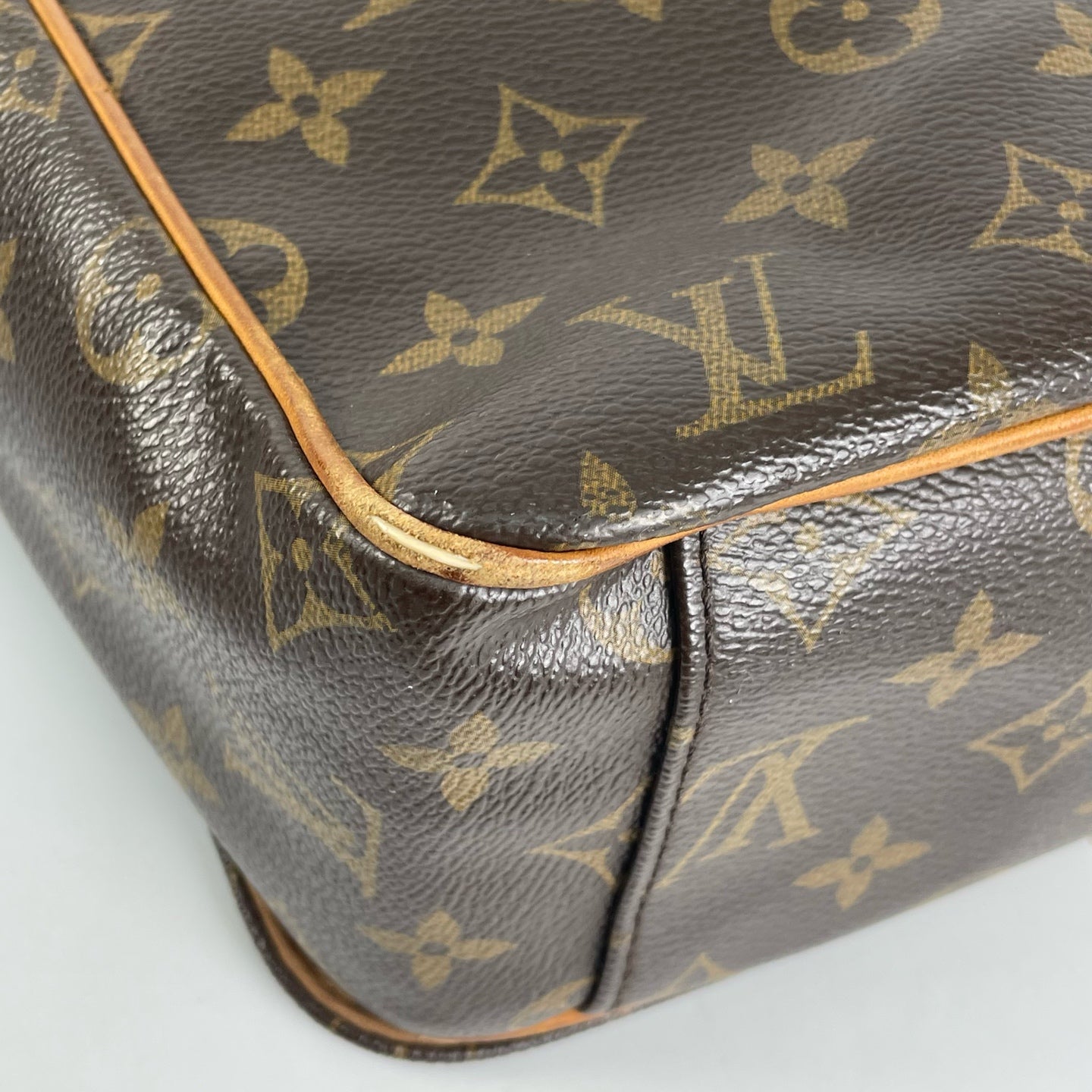 Louis Vuitton Canvas Messenger Bag