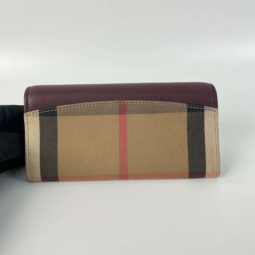 Burberry Clutch