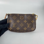 Louis Vuitton Clutch