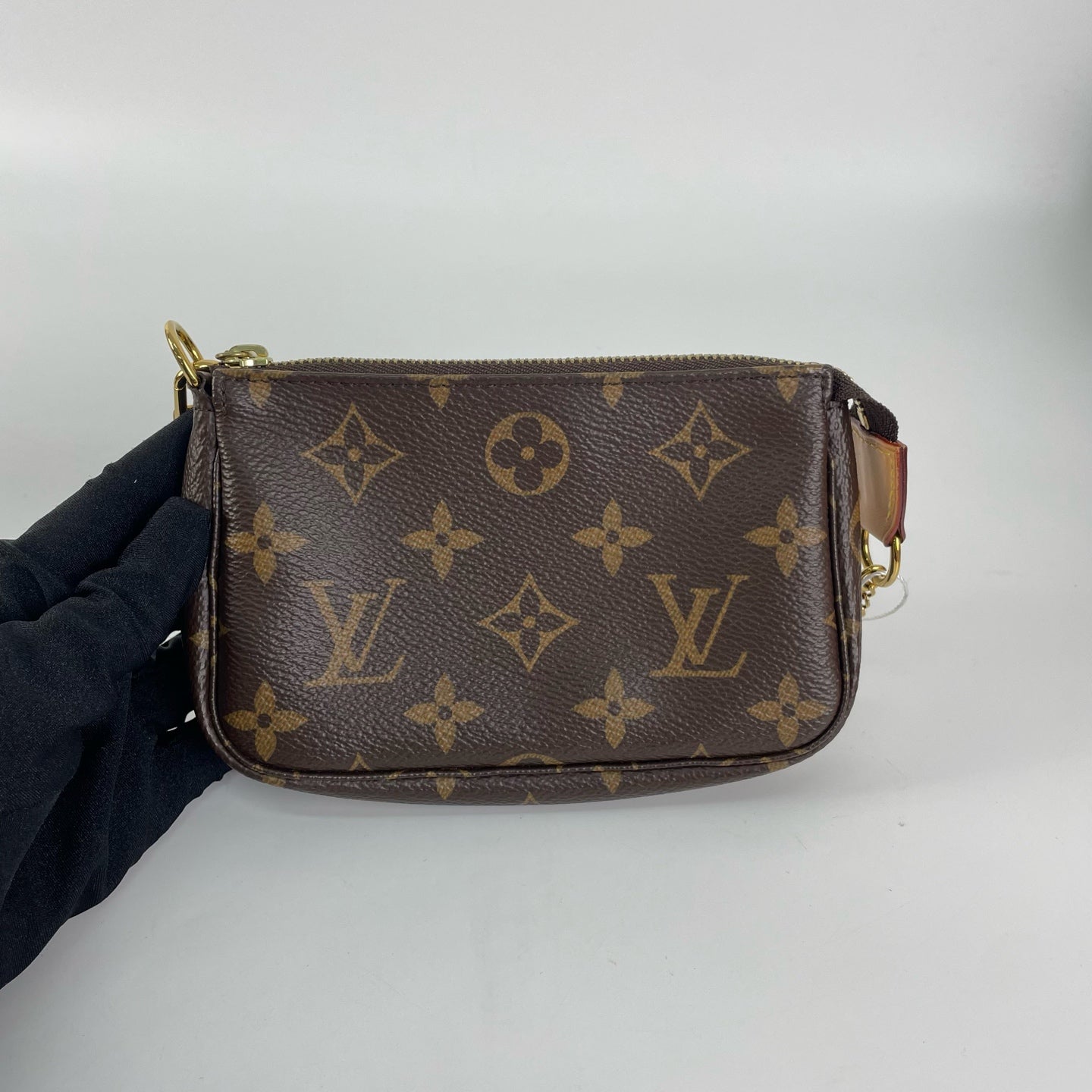 Louis Vuitton Clutch