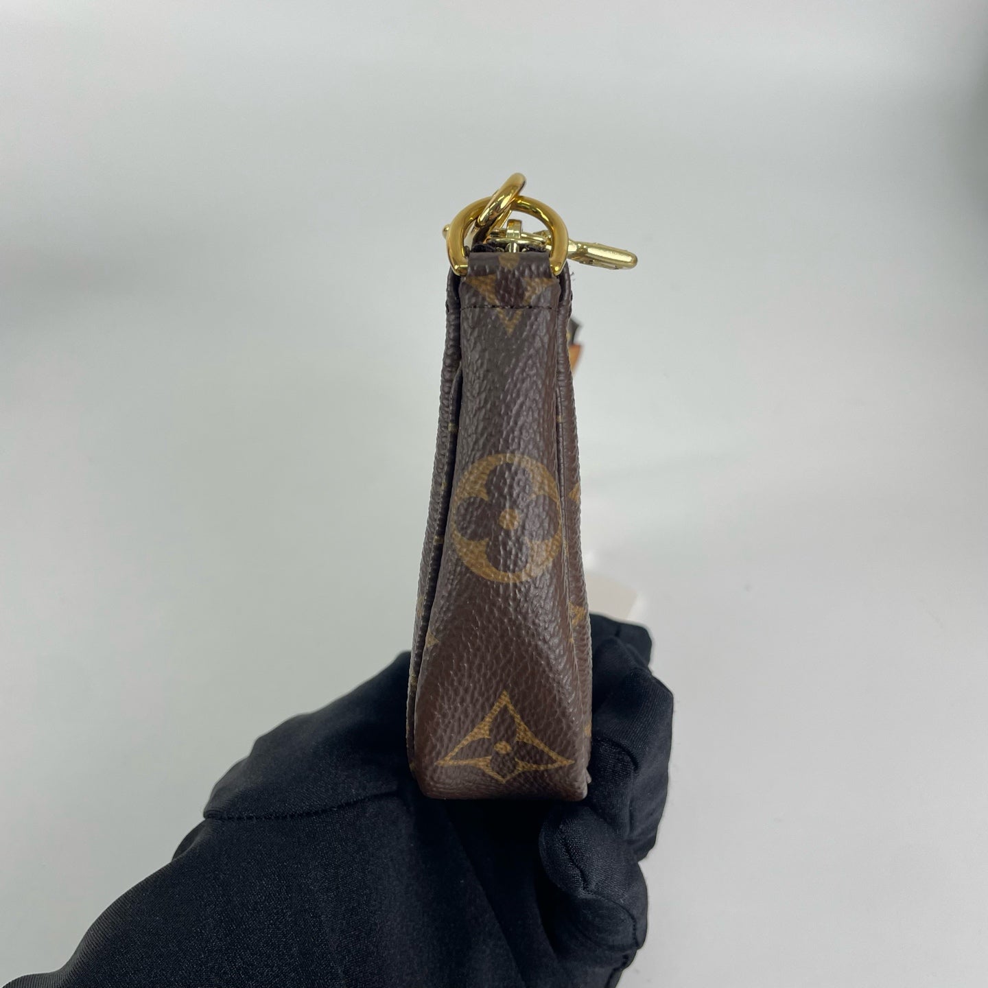 Louis Vuitton Clutch