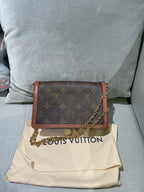Louis Vuitton Dauphine Crossbody M68746