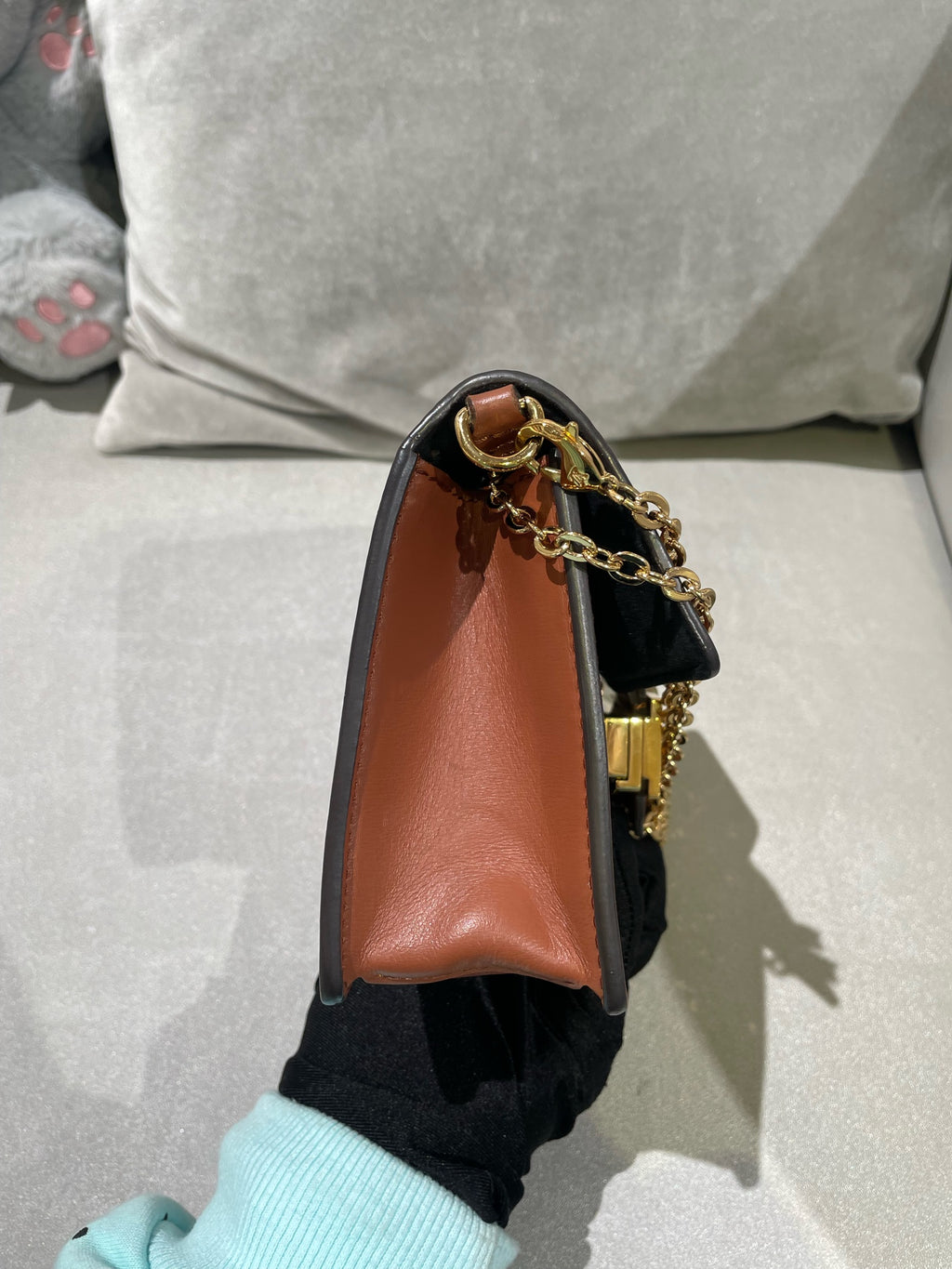Louis Vuitton Dauphine Crossbody M68746