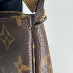 Louis Vuitton Clutch