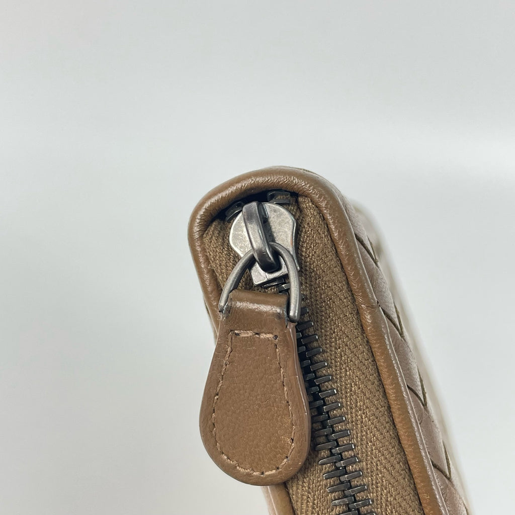 Bottega Veneta Brown