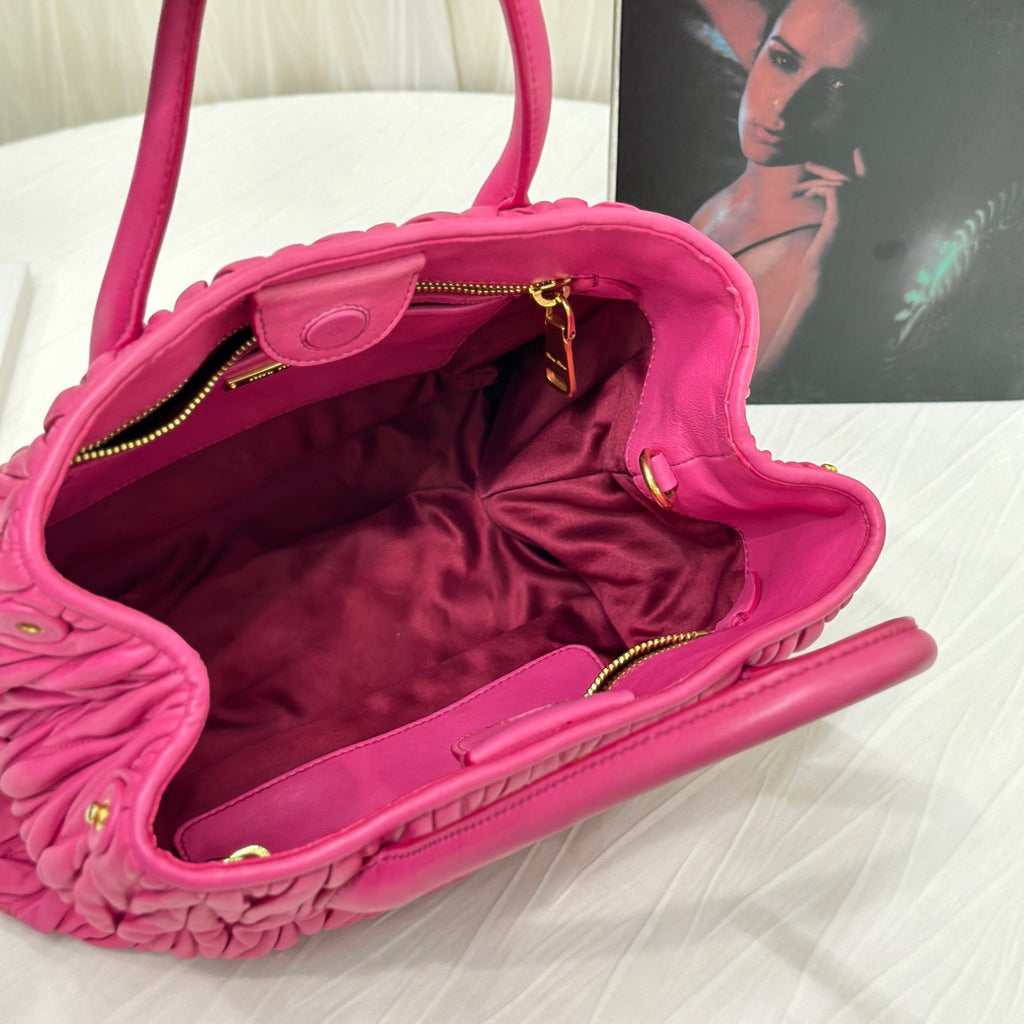 Miu Miu Red Satchel Length 32 x Width 15 x Height 23 cm RN1016-N88-F0029
