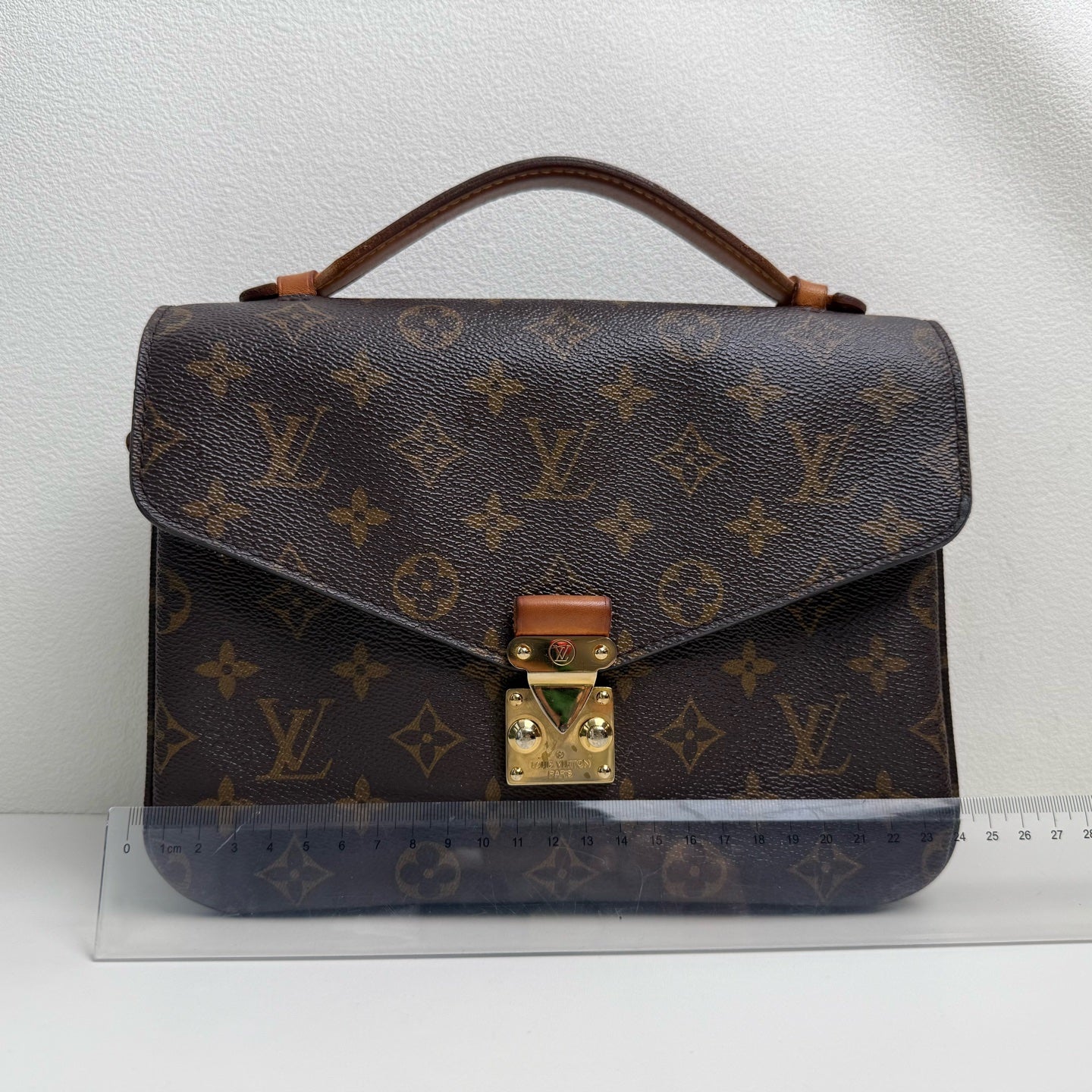 Louis Vuitton Pochette Métis Brown Messenger Bag