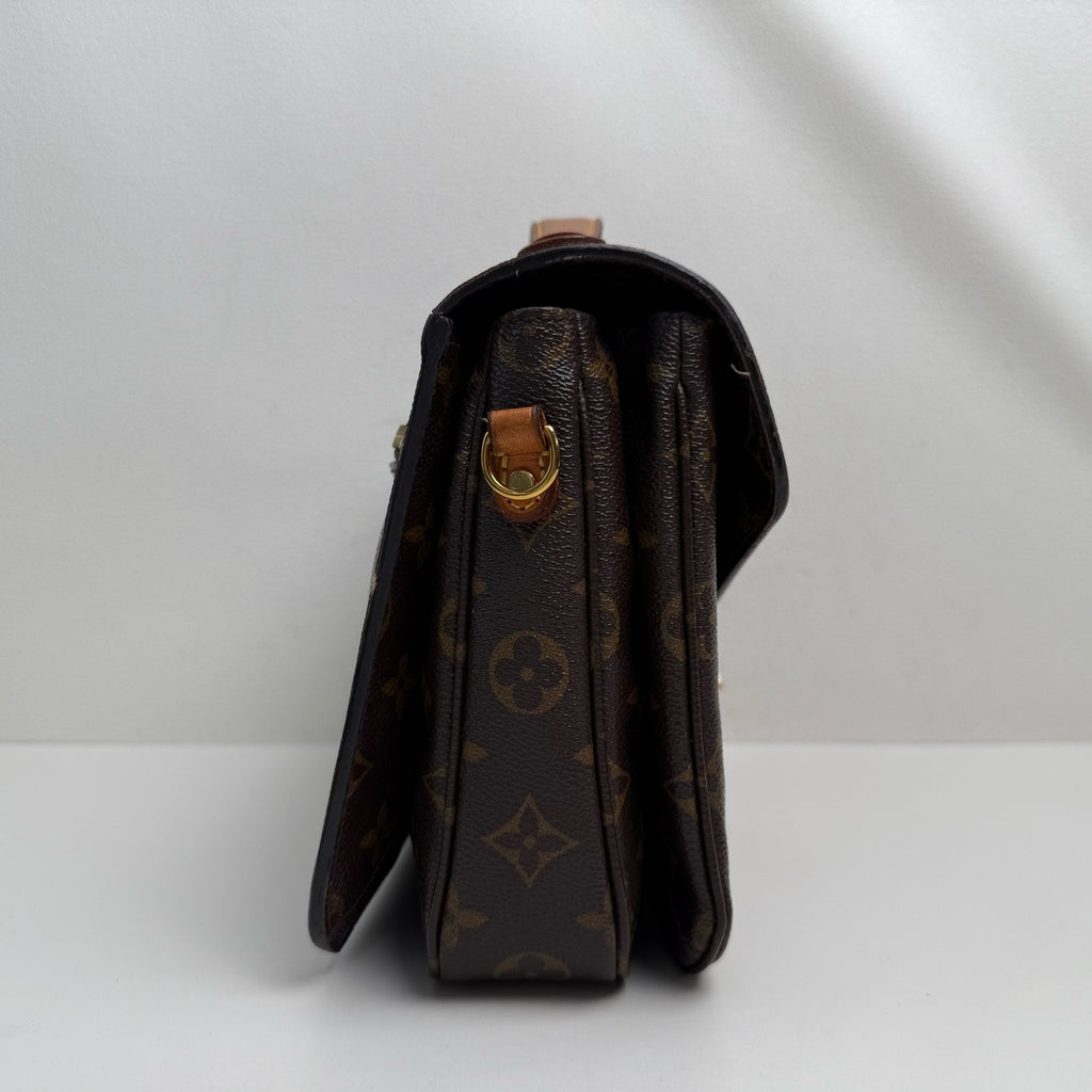 Louis Vuitton Pochette Métis Brown Messenger Bag
