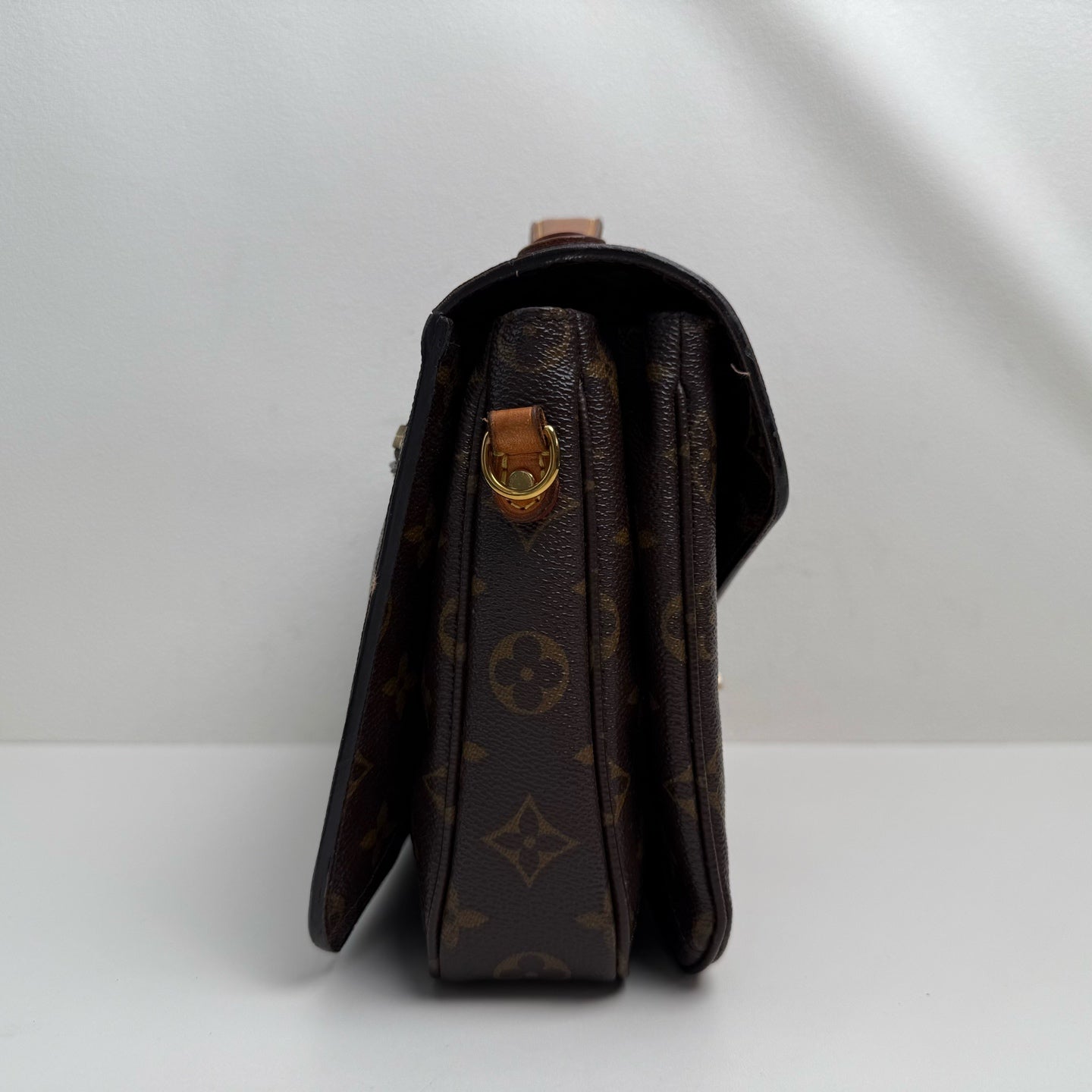 Louis Vuitton Pochette Métis Brown Messenger Bag