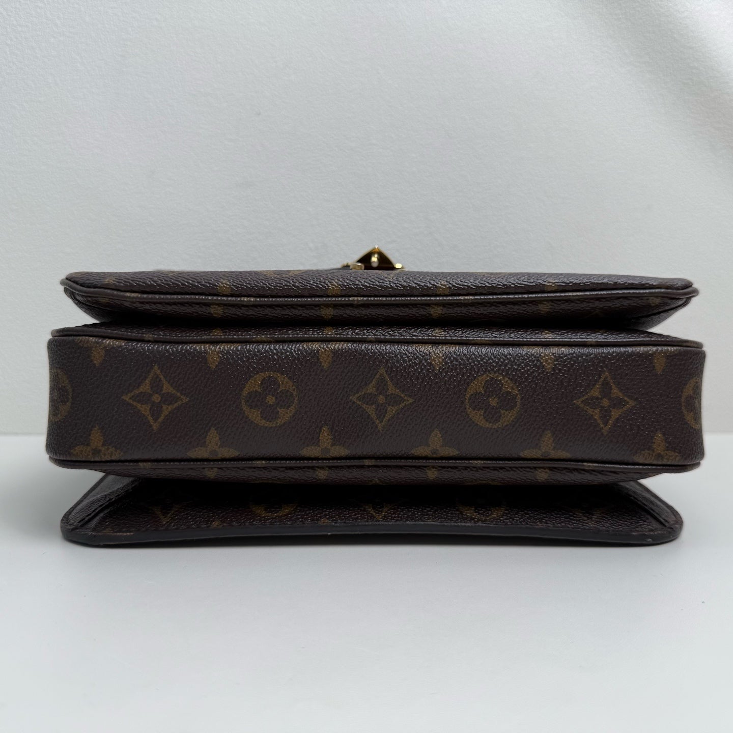 Louis Vuitton Pochette Métis Brown Messenger Bag