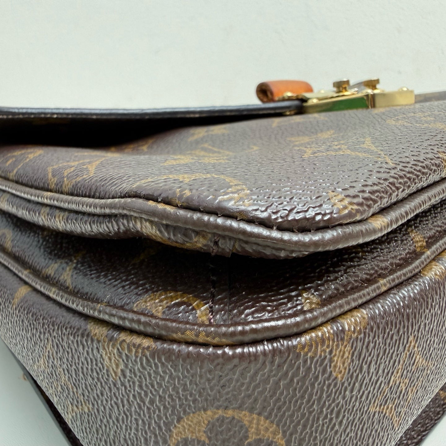 Louis Vuitton Pochette Métis Brown Messenger Bag