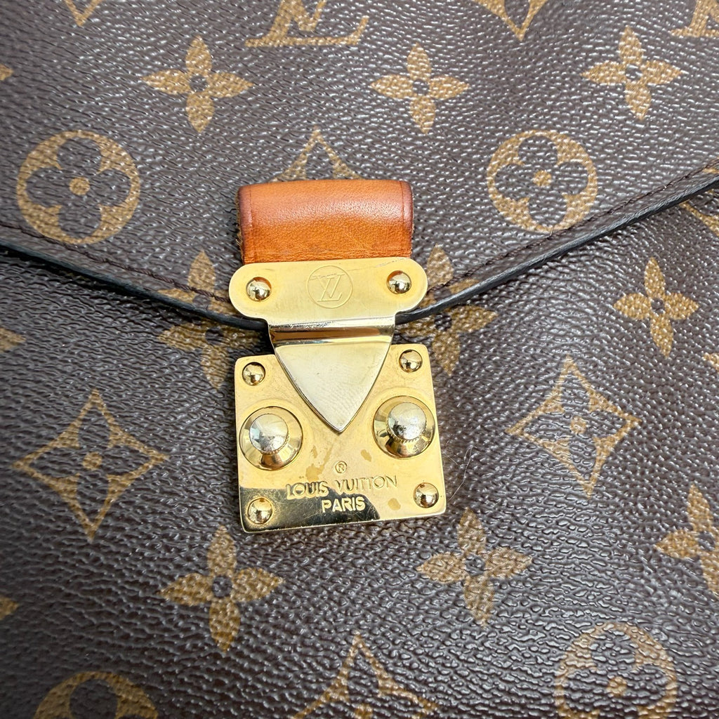 Louis Vuitton Pochette Métis Brown Messenger Bag