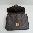 Louis Vuitton Pochette Métis Brown Messenger Bag
