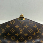 Louis Vuitton Pochette Métis Brown Messenger Bag