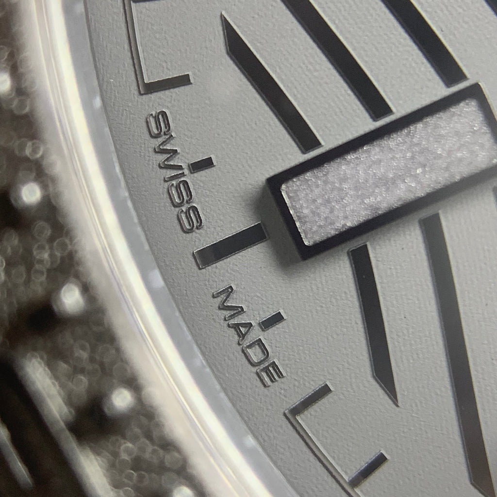 Omega Seahorse Series 43.5 210.92.44.20.01.003