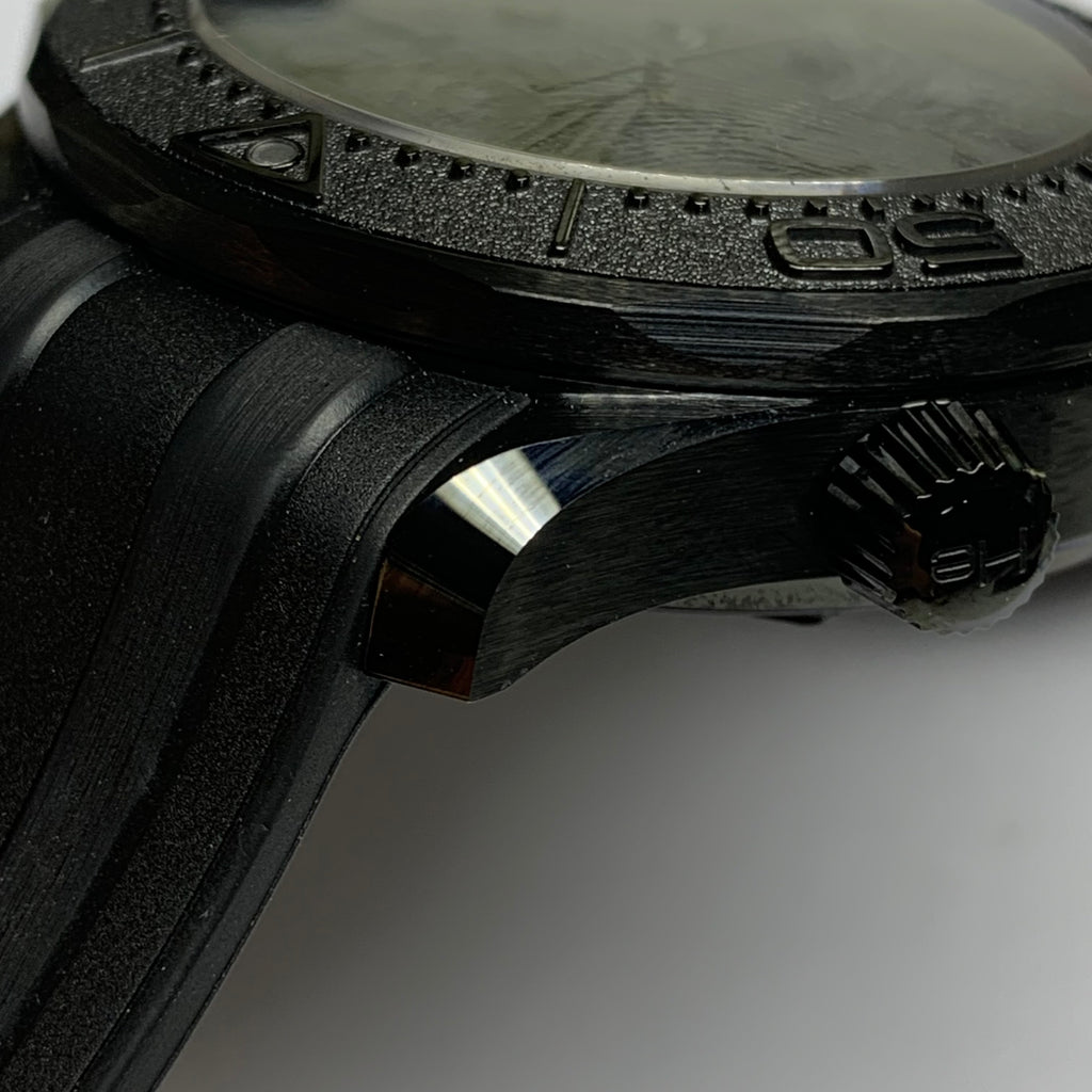 Omega Seahorse Series 43.5 210.92.44.20.01.003