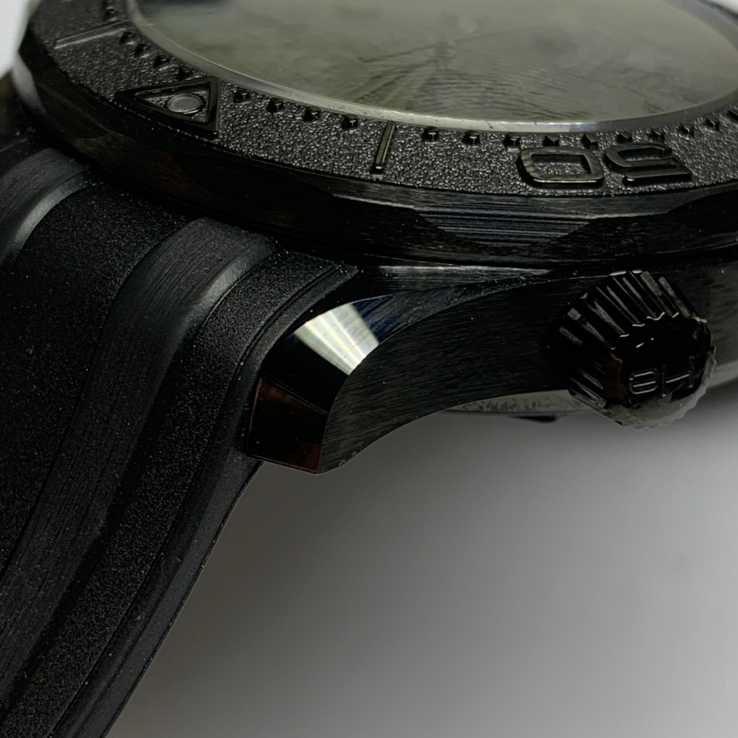 Omega Seahorse Series 43.5 210.92.44.20.01.003