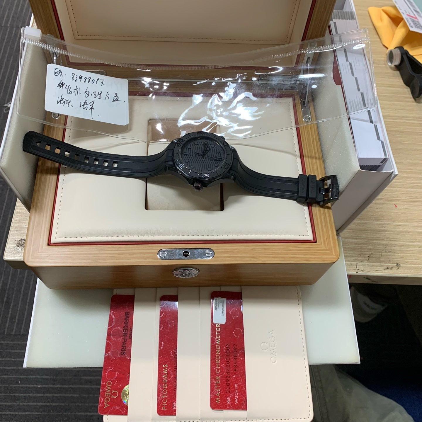 Omega Seahorse Series 43.5 210.92.44.20.01.003