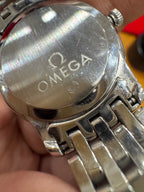 Omega Flying Disc Series Quartz watch 27.4 424.10.27.60.05.001