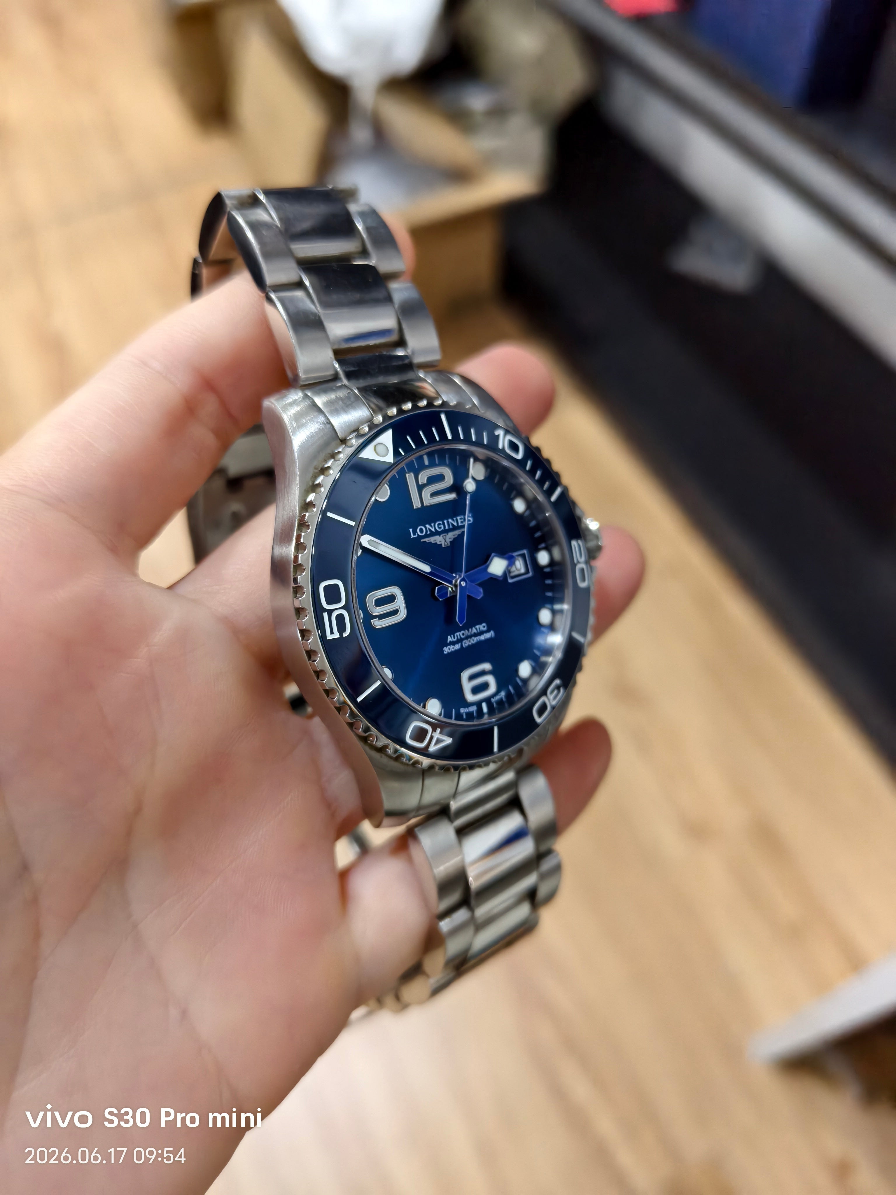 Longines Conquest Diving Series Mechanical watch 43.00mm L3.782.4.96.6