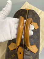 Louis Vuitton Satchel M41526