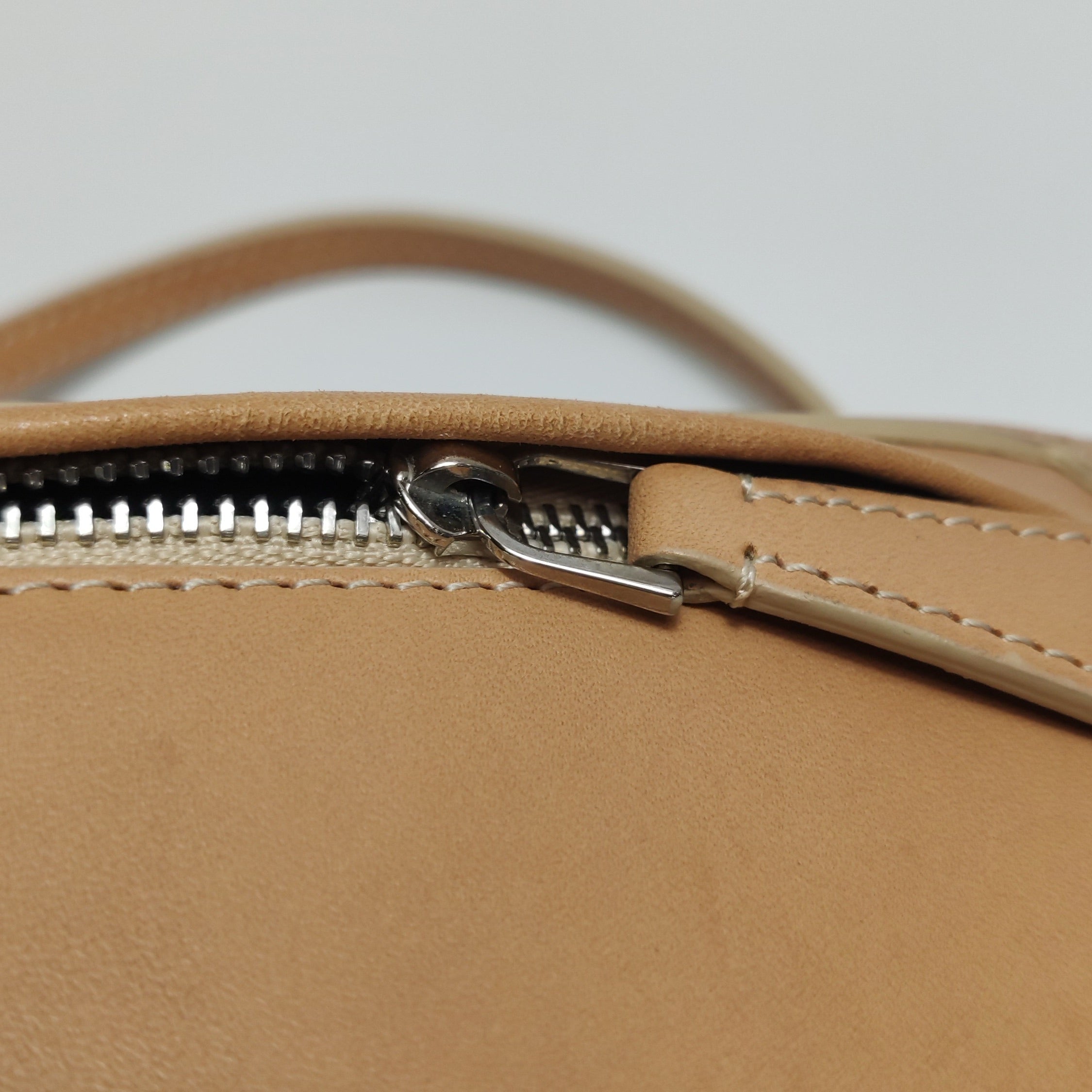 Burberry Crossbody 80351411