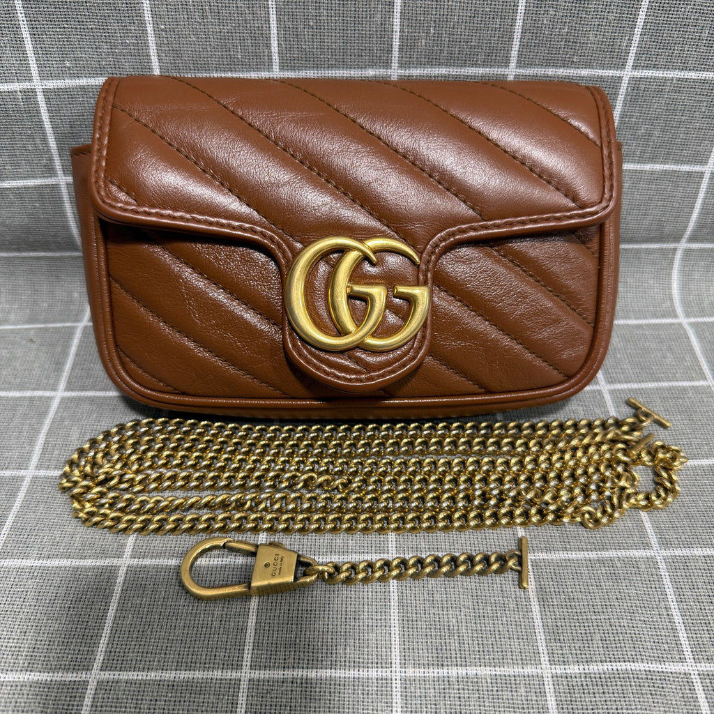 Gucci 4764330OLFT2535