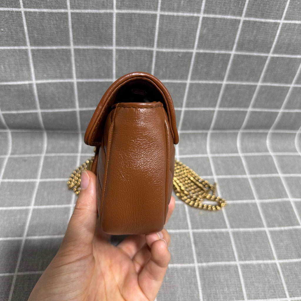 Gucci 4764330OLFT2535