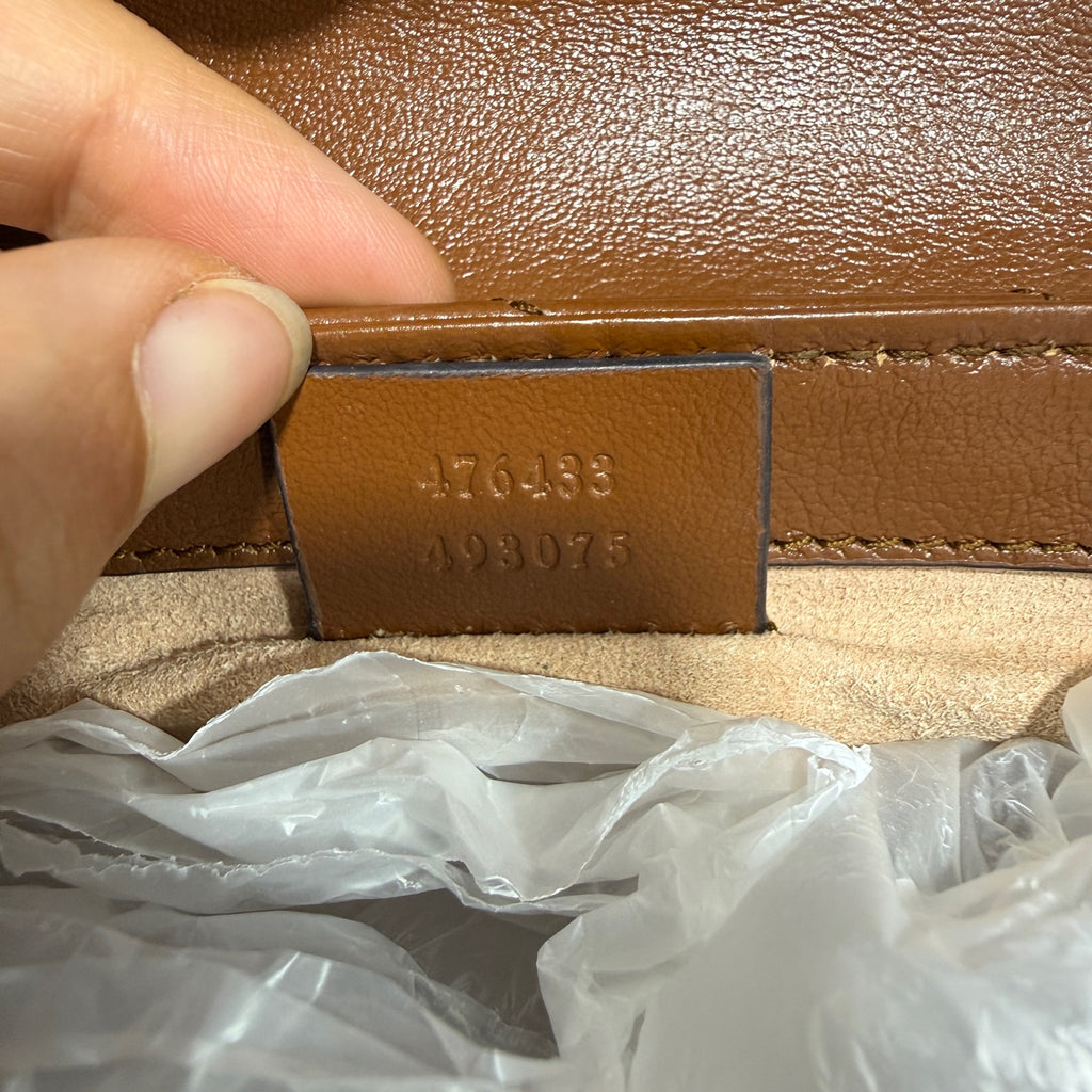 Gucci 4764330OLFT2535