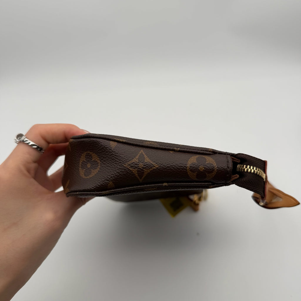 Louis Vuitton Shoulder Bag