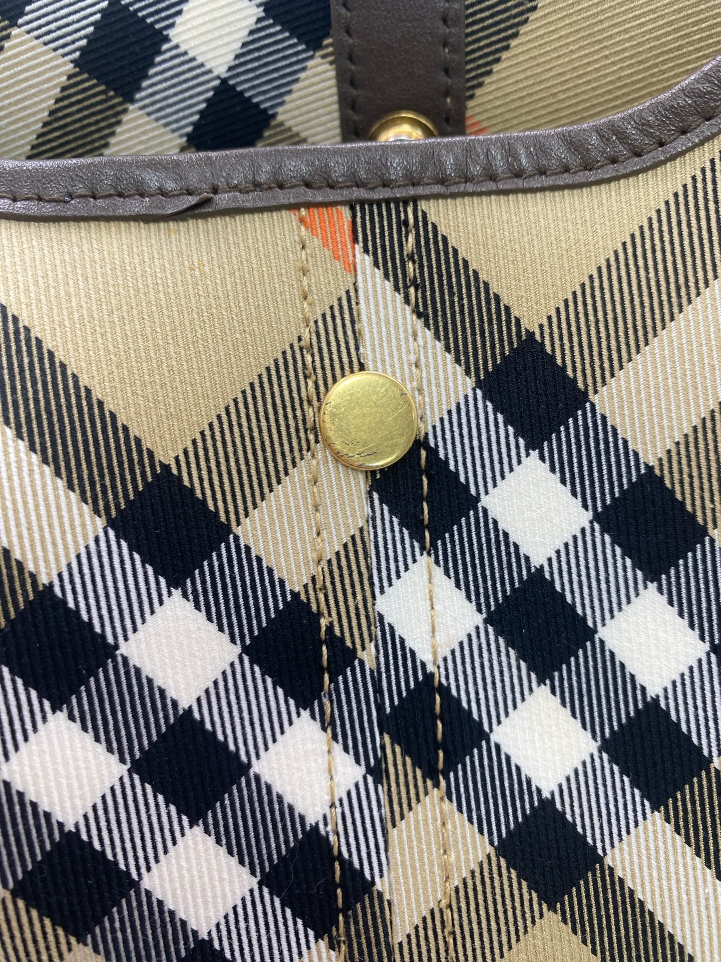 Burberry Tote