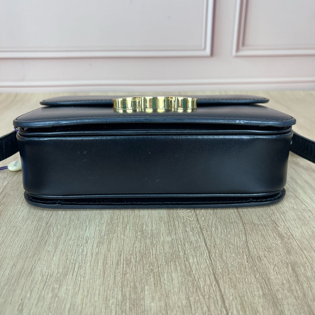 Celine Black CONF.188423BF4.38NO