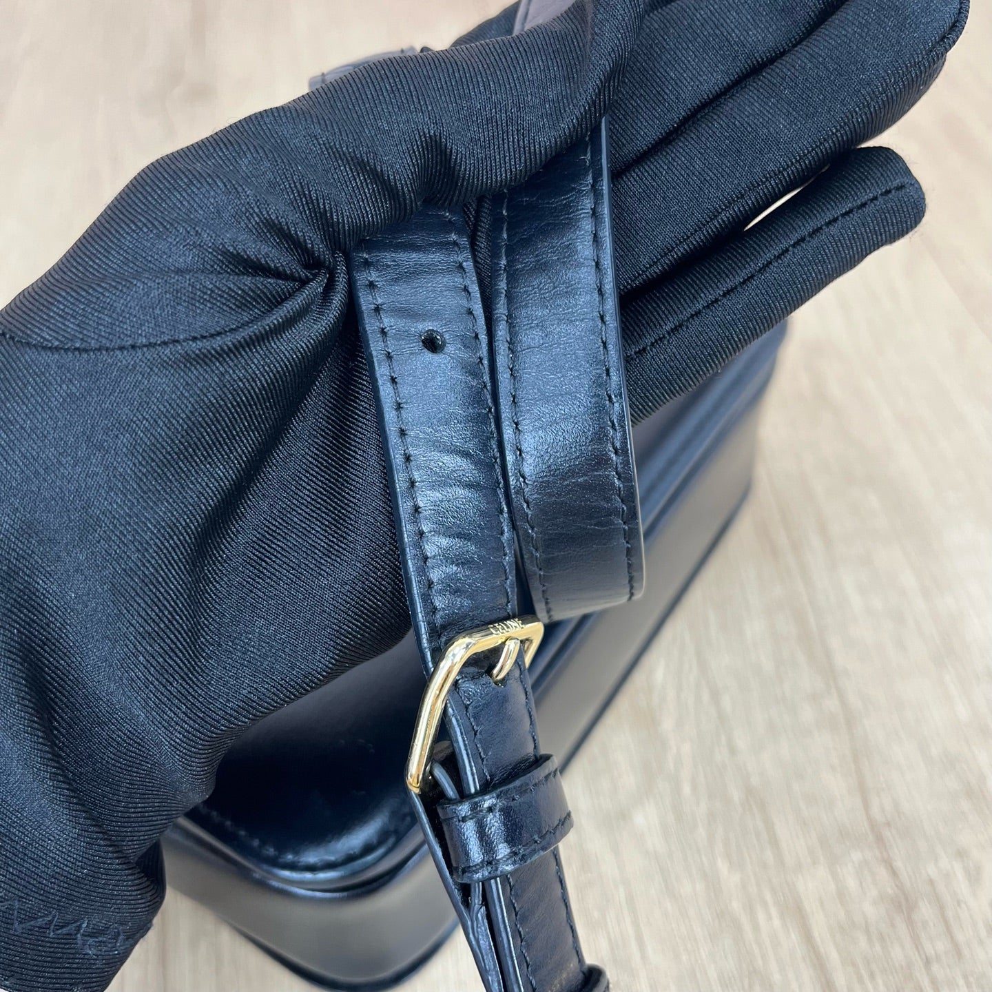 Celine Black CONF.188423BF4.38NO