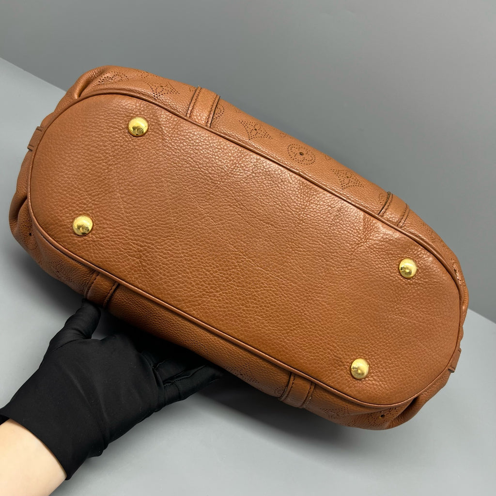 Louis Vuitton Shoulder Bag