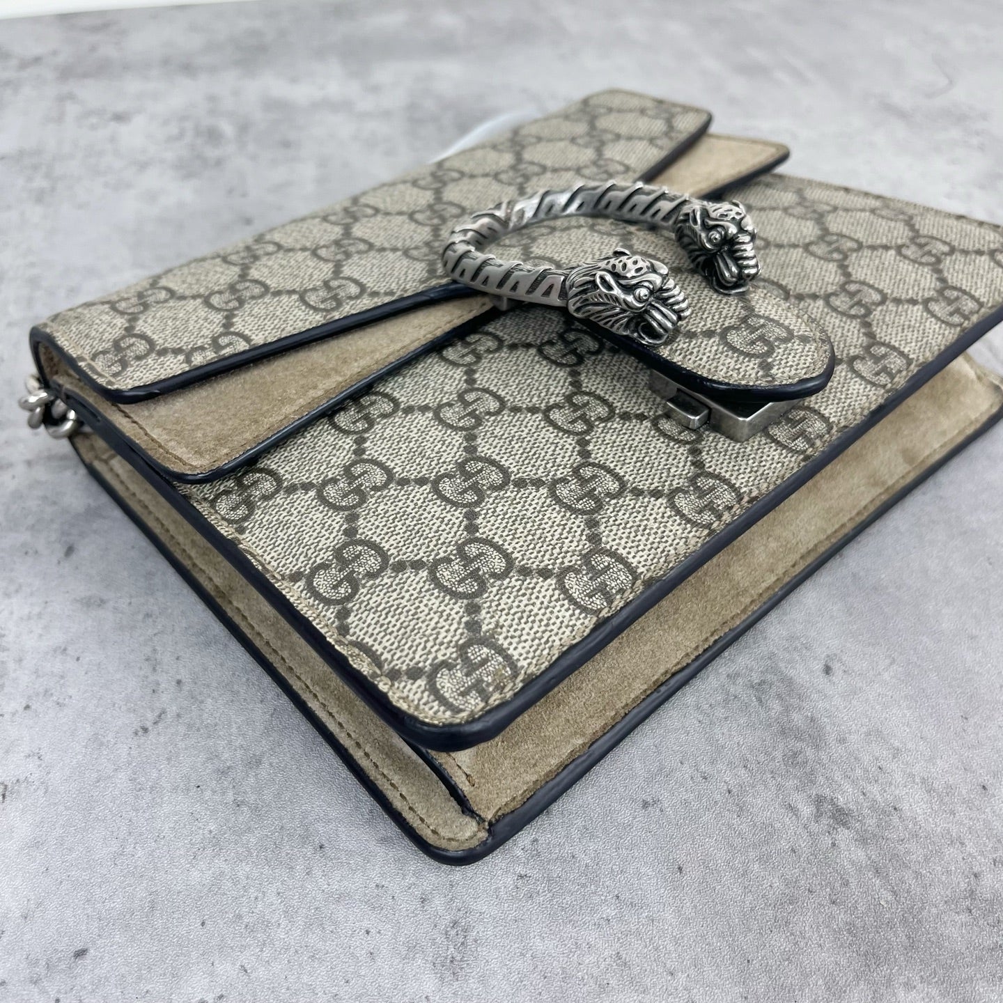 Gucci Dionysus Collection 421970 KHNRN 8642