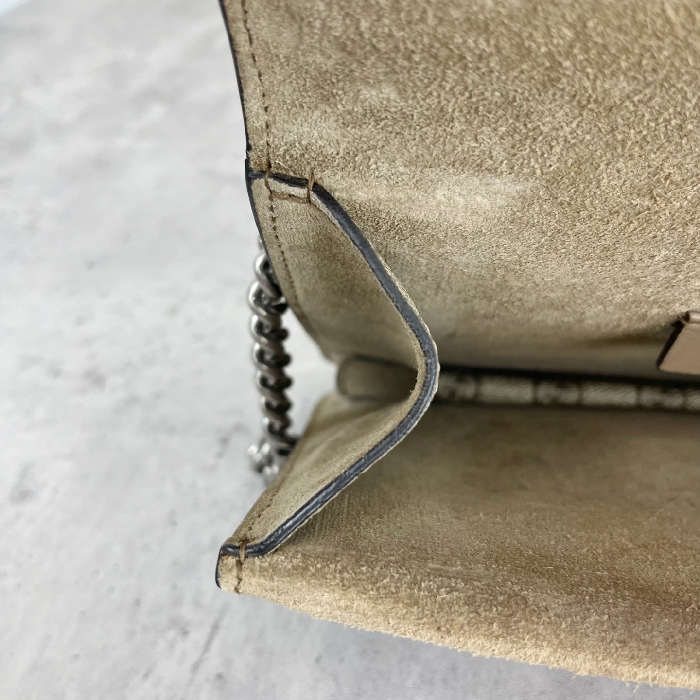 Gucci Dionysus Collection 421970 KHNRN 8642