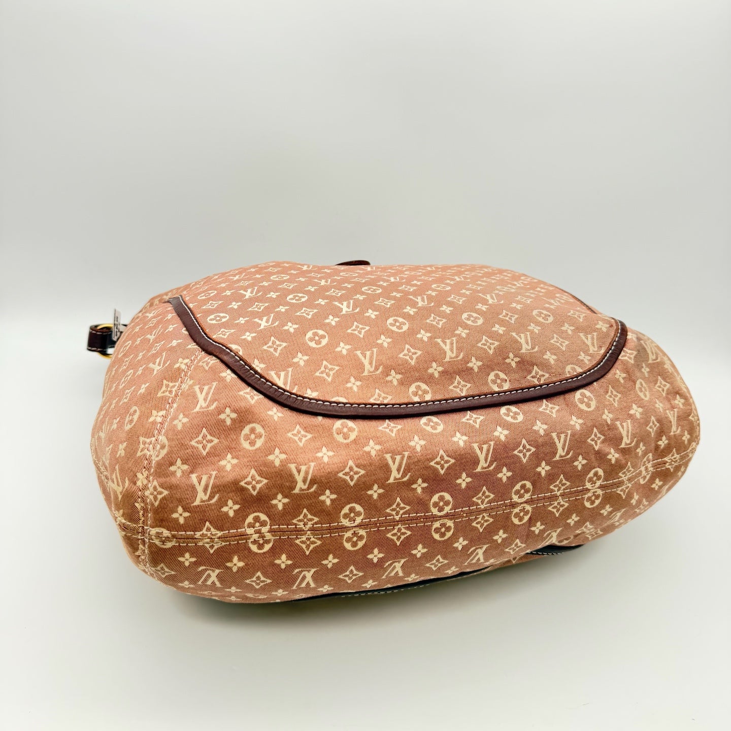 Louis Vuitton Shoulder Bag