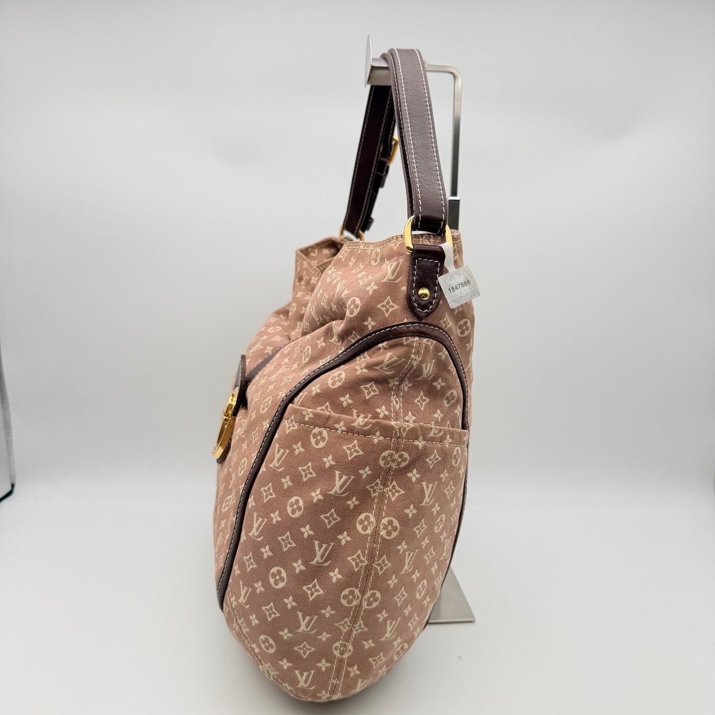 Louis Vuitton Shoulder Bag