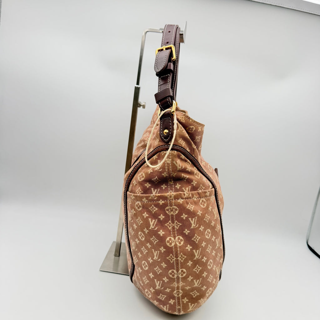 Louis Vuitton Shoulder Bag