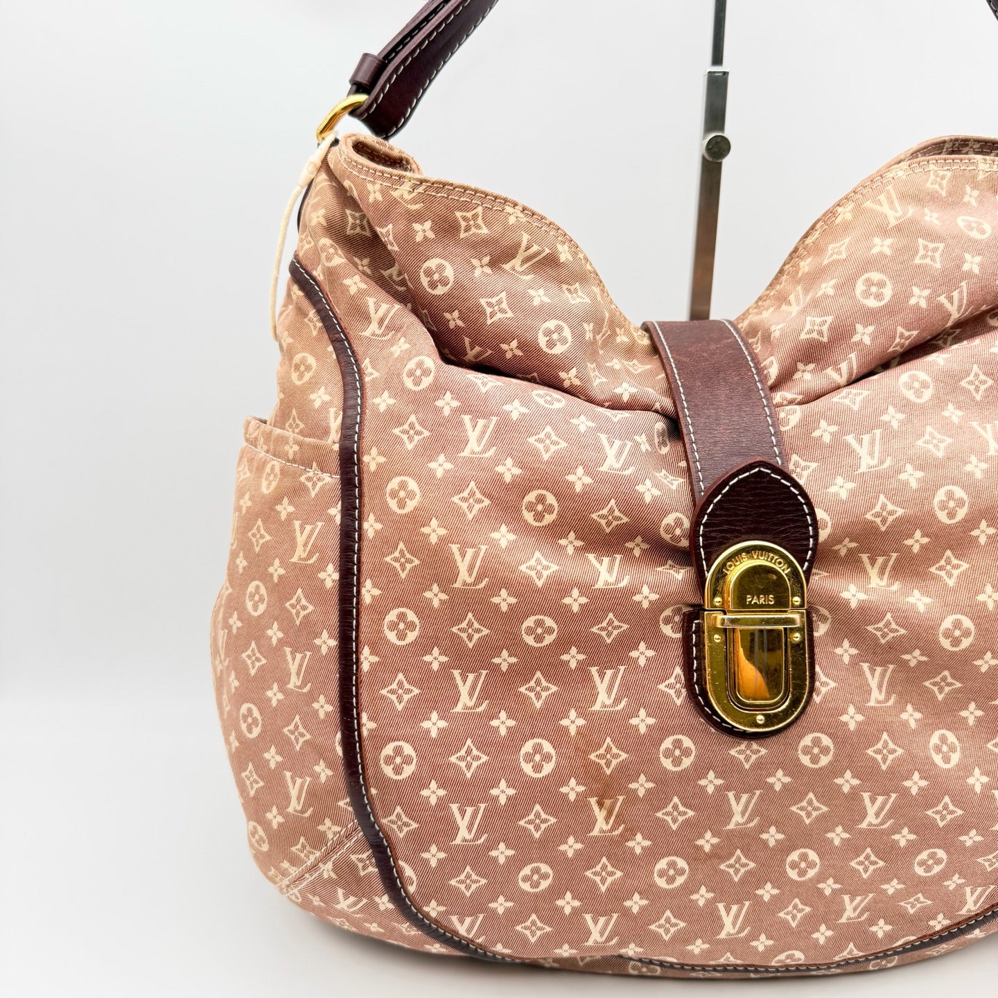 Louis Vuitton Shoulder Bag