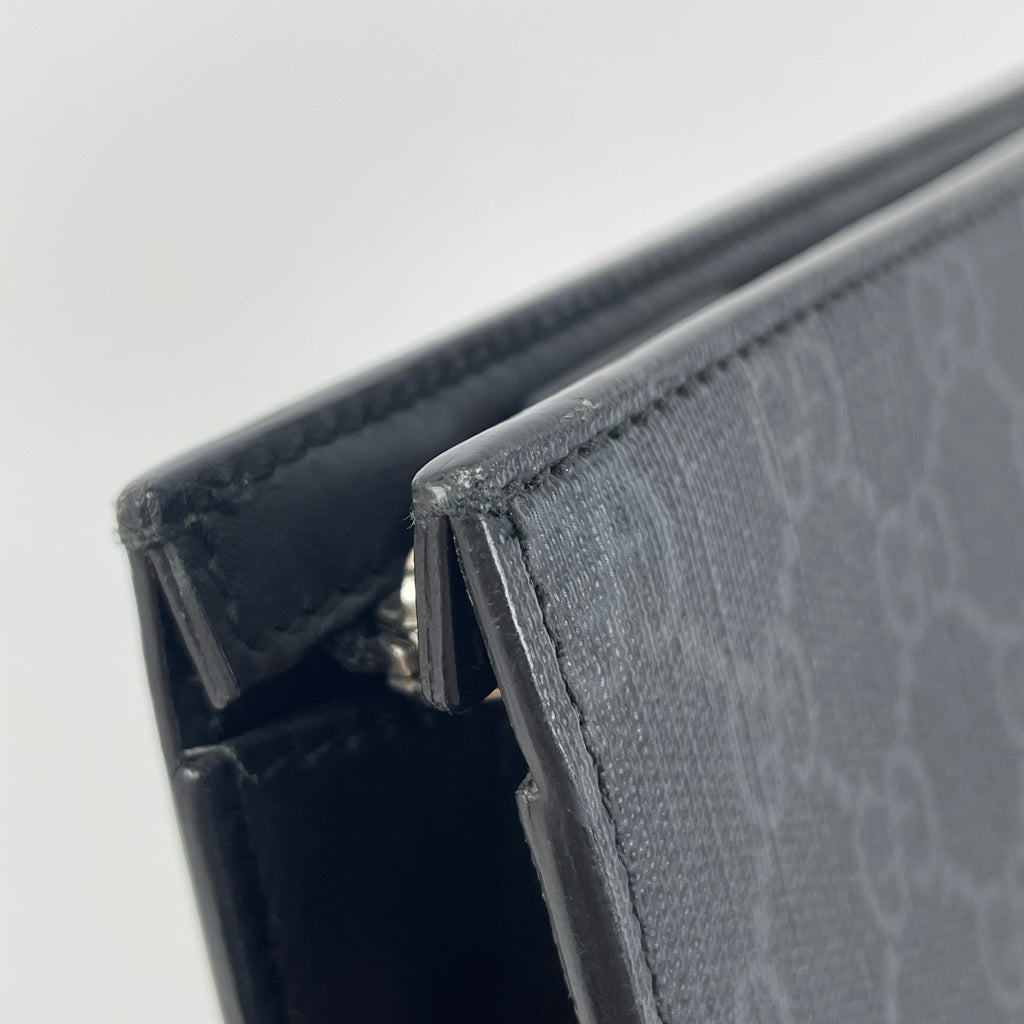 Gucci Clutch